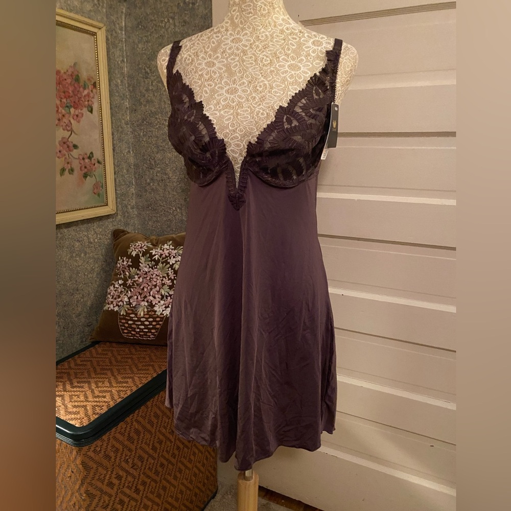 NWT $120 Wacoal Embrace lace After Dark chemise slip Small raisin purple